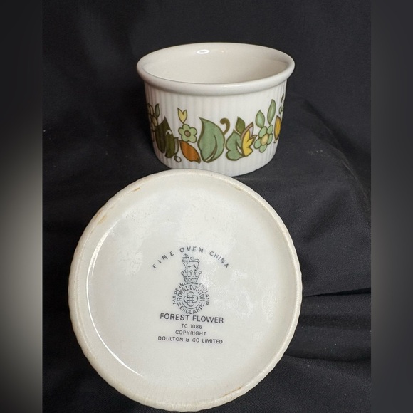 2-Royal Doulton ovenware ramekins - Picture 2 of 3